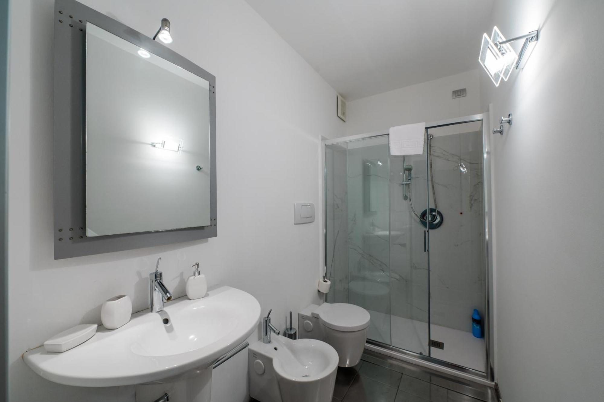 P&P Luxury Apartment 베르가모 외부 사진