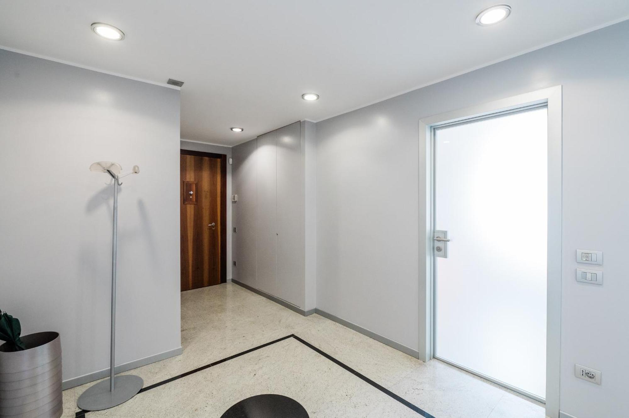 P&P Luxury Apartment 베르가모 외부 사진