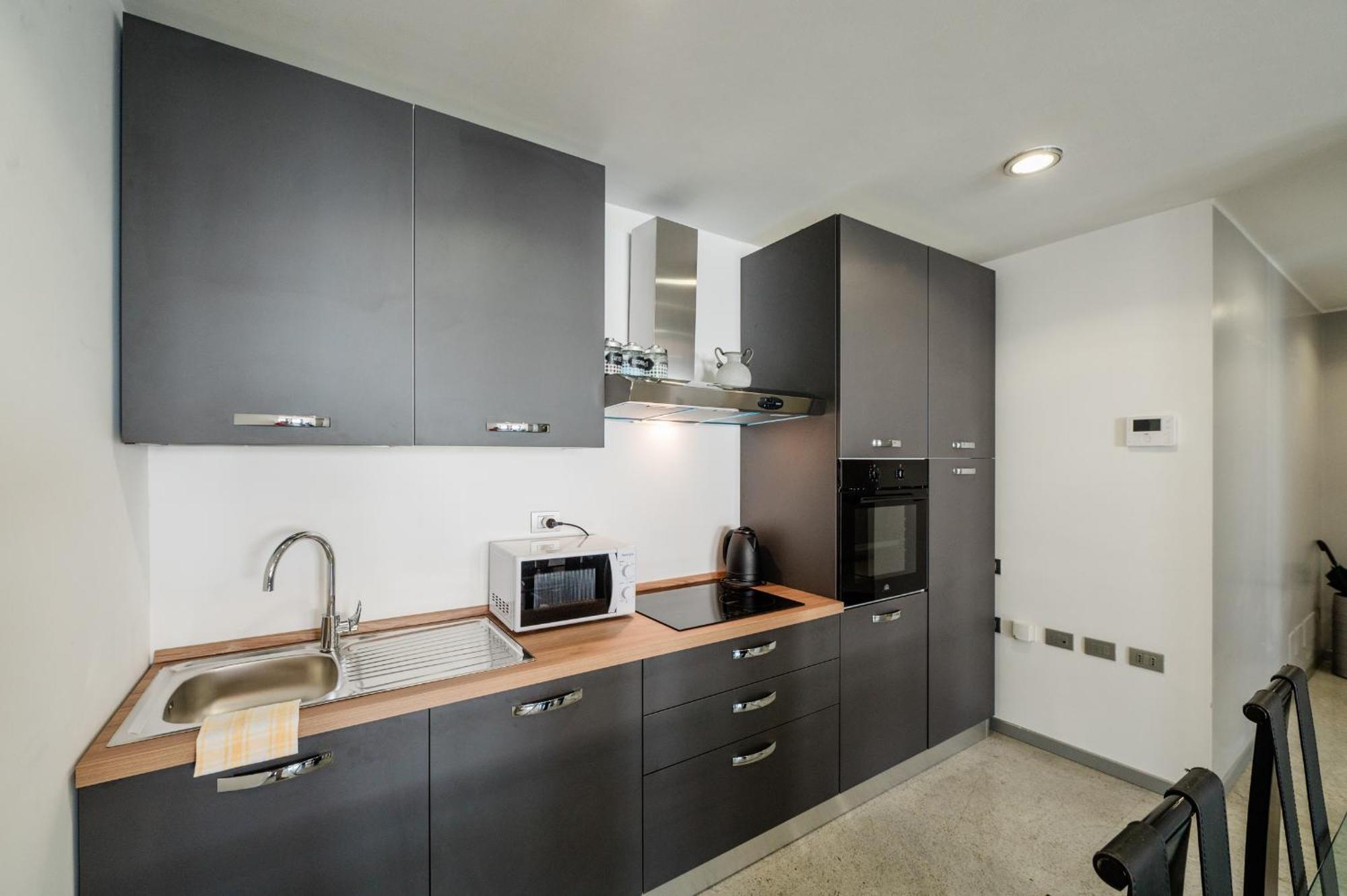 P&P Luxury Apartment 베르가모 외부 사진