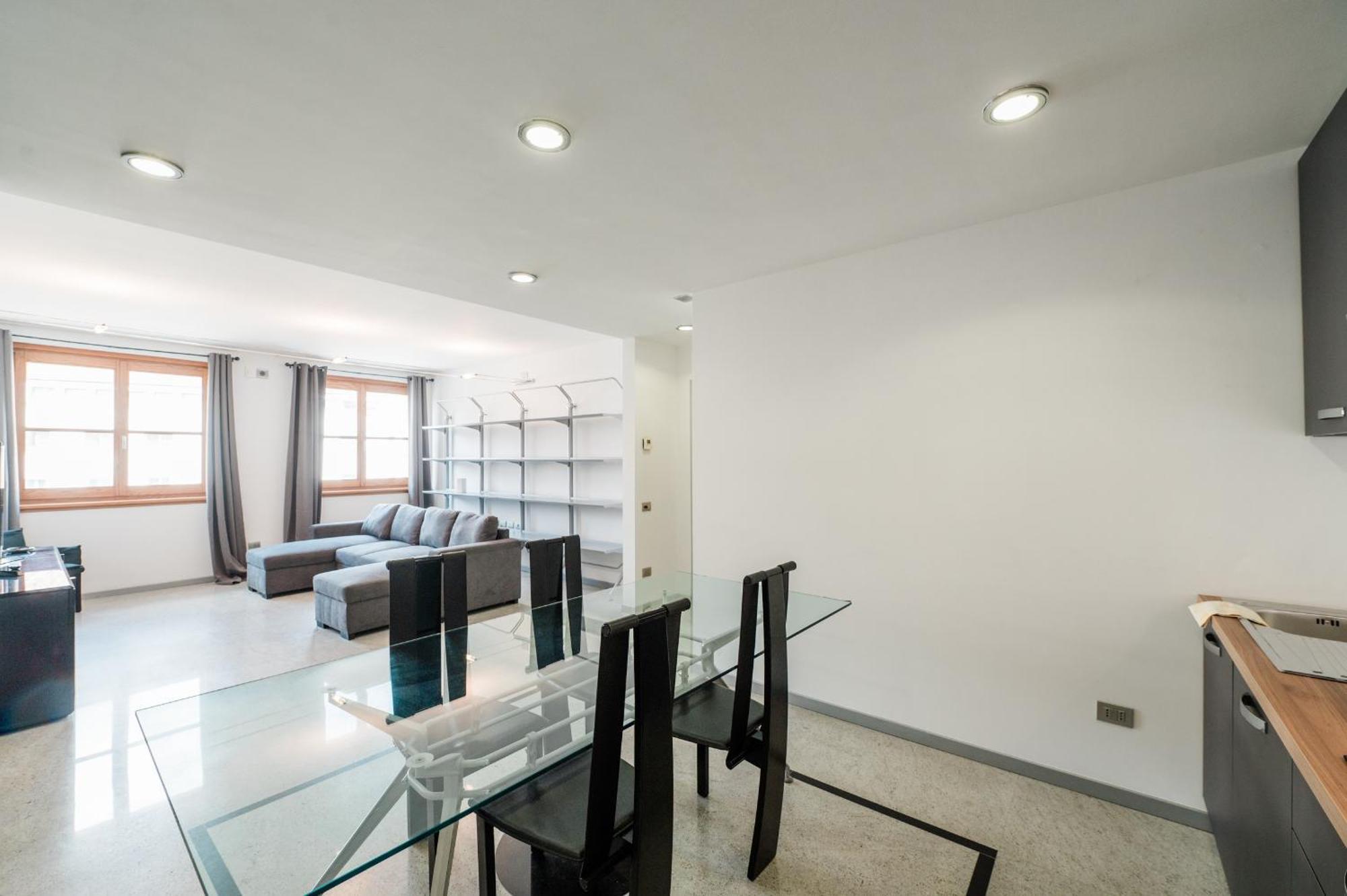 P&P Luxury Apartment 베르가모 외부 사진